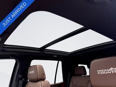 New 2026 Chevrolet Tahoe High Country AWD/4WD image 22