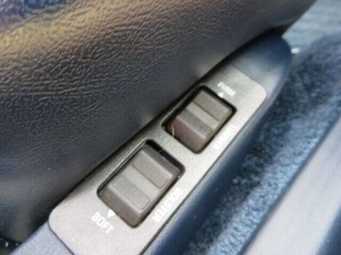 Used 1988 Lincoln Mark VII LSC RWD image 16