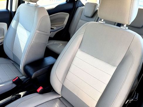 Used 2021 Ford EcoSport S image 10