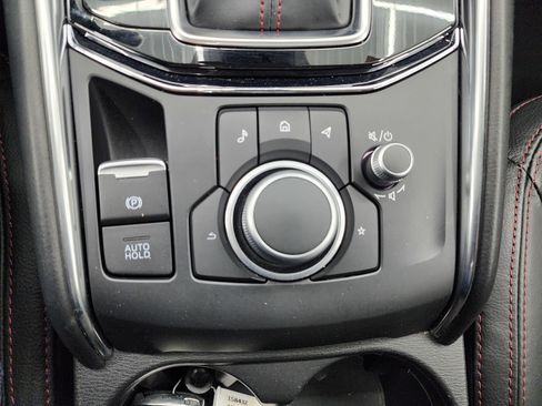 Used 2025 MAZDA CX-5 Carbon Edition image 16