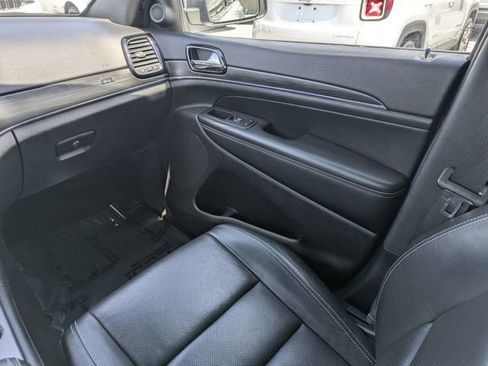 Used 2021 Jeep Grand Cherokee Limited w/ Quick Order Package 28K 80th AWD/4WD image 18