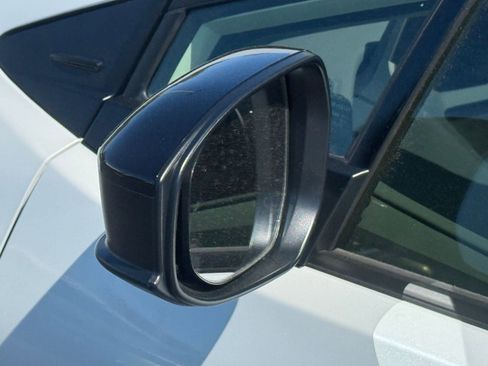 Used 2024 Toyota Prius LE image 21