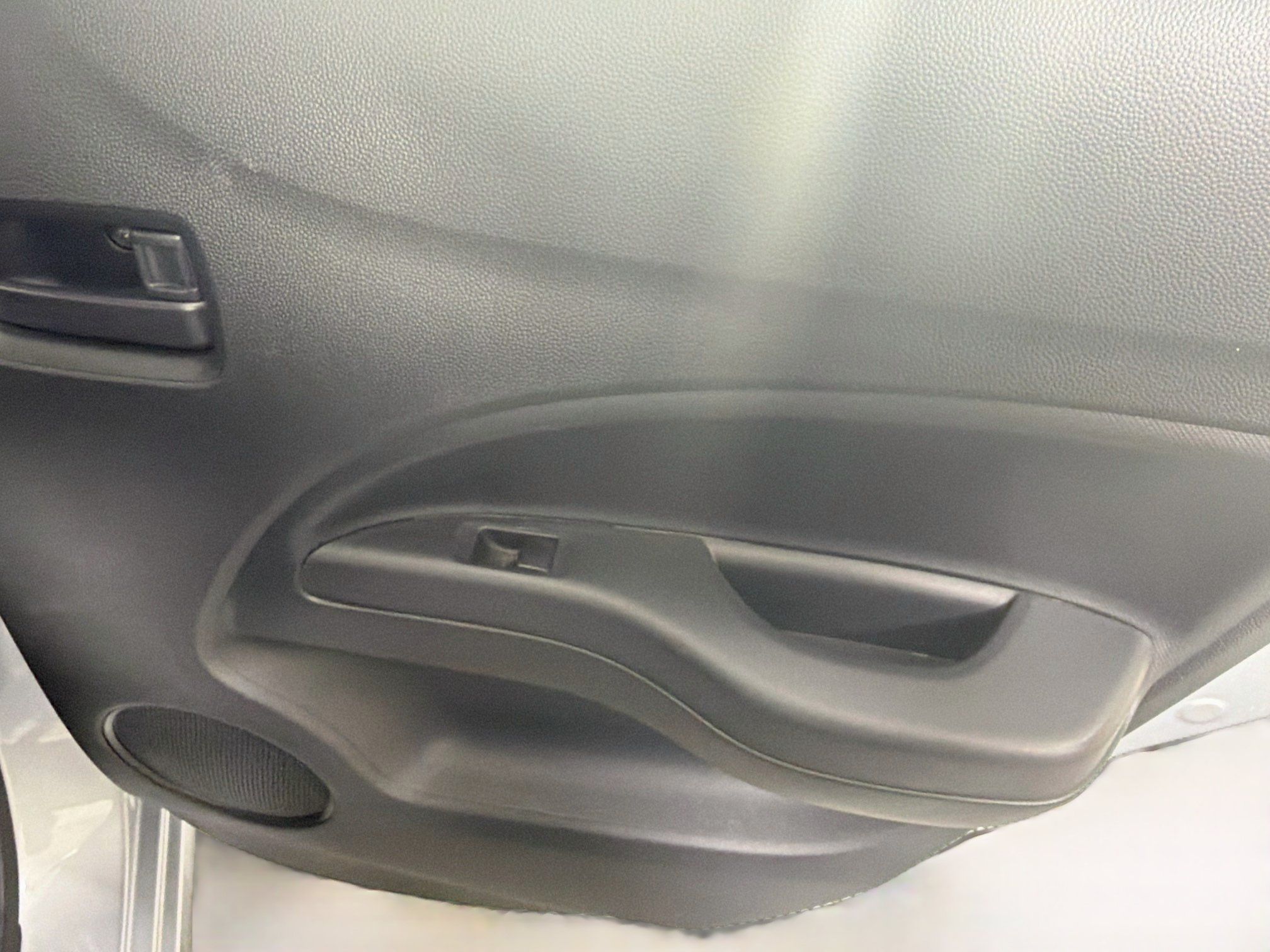 Used 2024 Mitsubishi Mirage ES FWD image 27