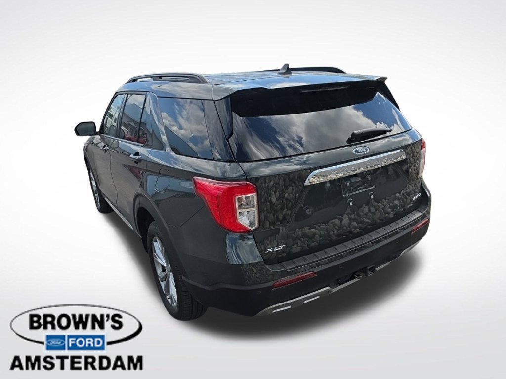 Used 2023 Ford Explorer XLT w/ Equipment Group 202A AWD/4WD image 4