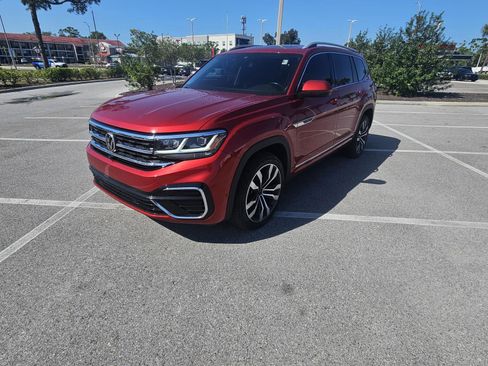 Used 2022 Volkswagen Atlas SEL Premium image 1