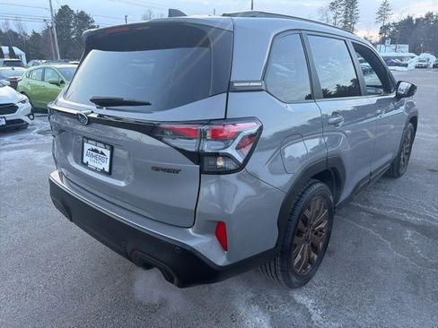 Used 2025 Subaru Forester Sport image 5