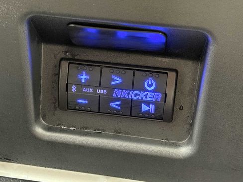 Used 2024 GMC Sierra 1500 Denali Ultimate AWD/4WD image 18