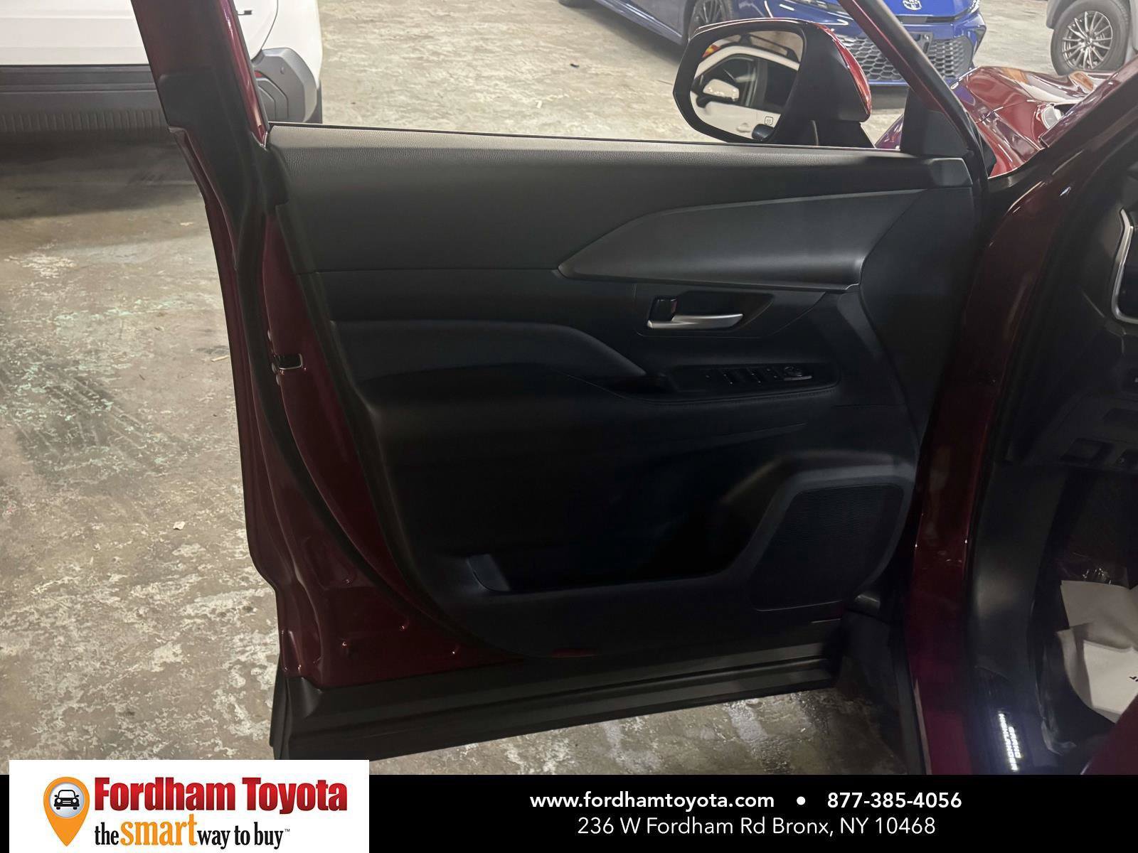 Used 2026 Toyota Grand Highlander AWD image 15