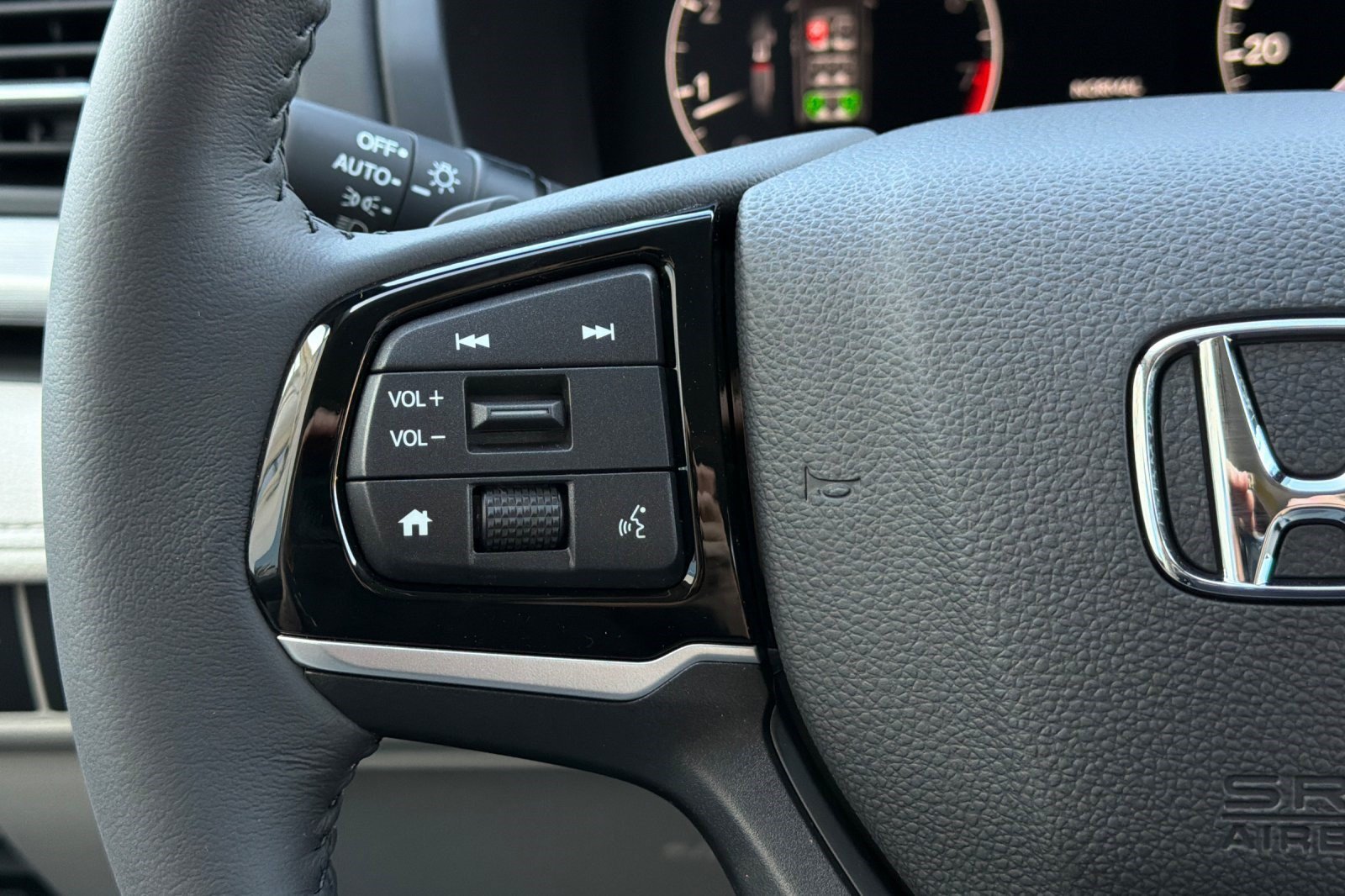 New 2027 Honda Odyssey EX-L image 15