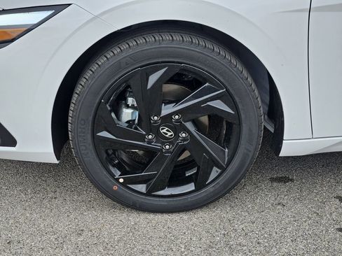 New 2026 Hyundai Elantra Sport FWD image 12