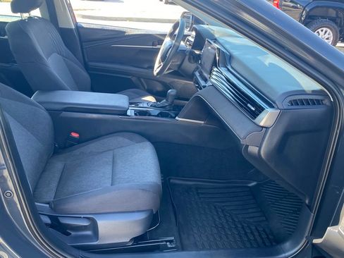 Used 2025 Toyota Camry LE FWD image 18