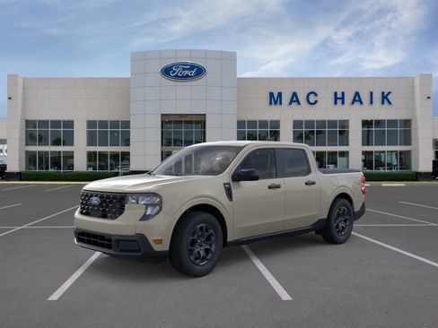 New 2025 Ford Maverick XLT w/ XLT Luxury Package AWD/4WD image 1