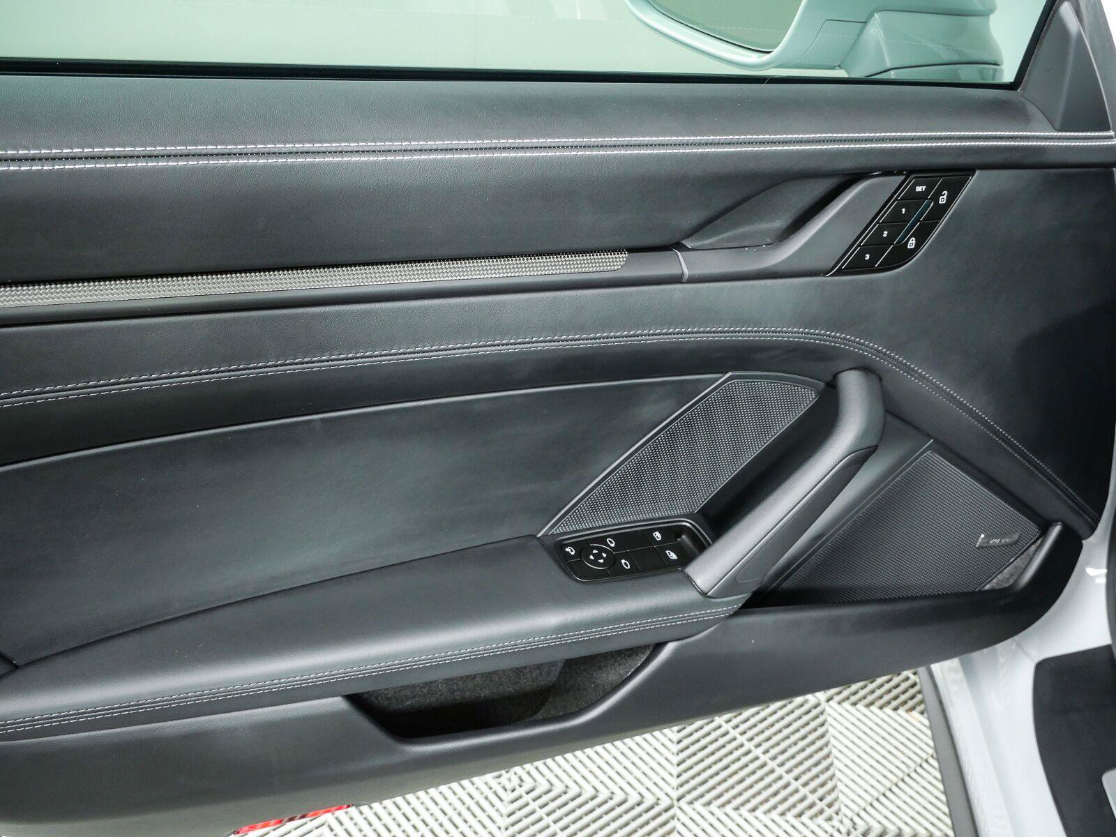 Certified 2026 Porsche 911 Carrera 4S AWD/4WD image 6