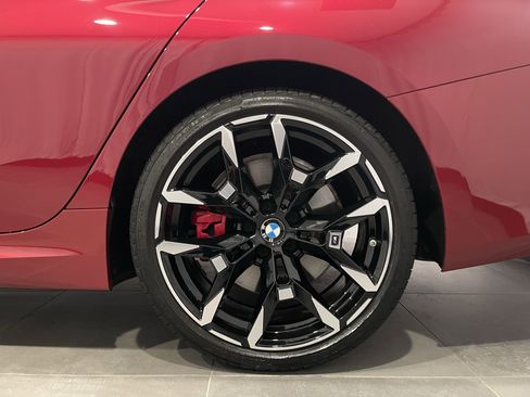 Used 2025 BMW 330i xDrive Sedan w/ M Sport Package image 8