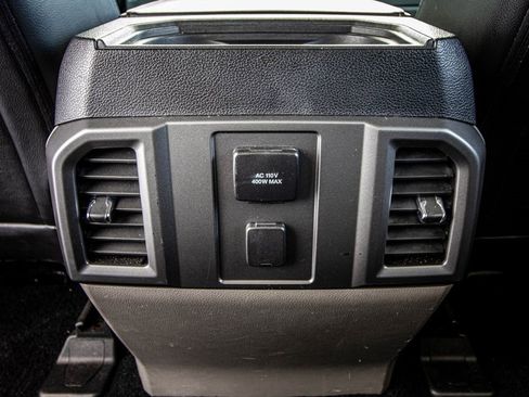 Used 2017 Ford F250 XLT w/ XLT Premium Package image 40