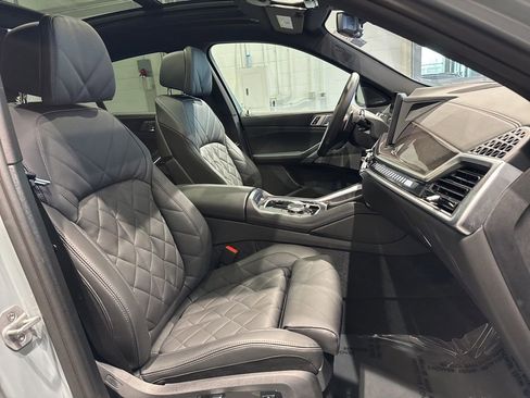 Used 2026 BMW X6 M60i image 48