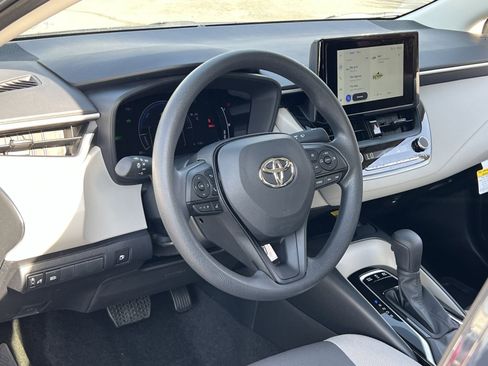 New 2026 Toyota Corolla LE FWD image 12