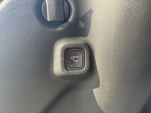 Used 2023 Jeep Compass Limited w/ Elite Group image 29