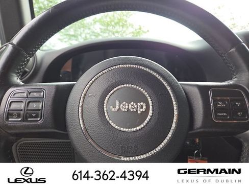 Used 2015 Jeep Wrangler Sport AWD/4WD image 30