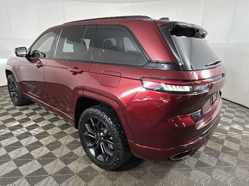 Used 2024 Jeep Grand Cherokee Limited 4xe AWD/4WD image 5