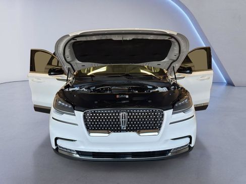 Used 2021 Lincoln Aviator Reserve w/ Equipment Group 201A AWD/4WD image 10