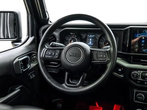 Used 2025 Jeep Gladiator Sport AWD/4WD image 51