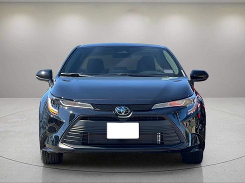 New 2026 Toyota Corolla LE FWD image 7