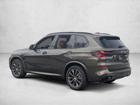 New 2026 BMW X5 M60i image 9