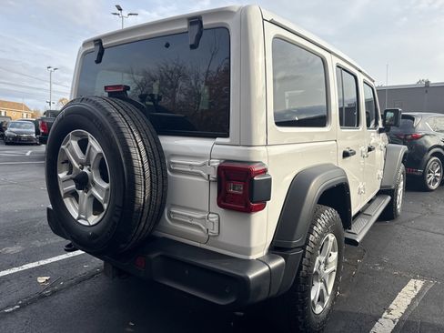 Certified 2021 Jeep Wrangler Unlimited Sport w/ Sun And Sound Package image 7