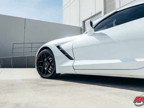 Used 2016 Chevrolet Corvette Stingray Coupe image 31