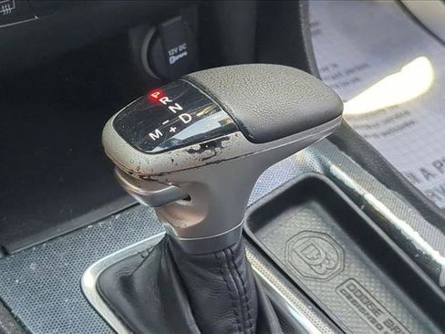 Used 2015 Dodge Charger R/T RWD image 12