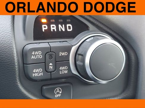 New 2026 RAM 1500 4x4 Crew Cab image 19