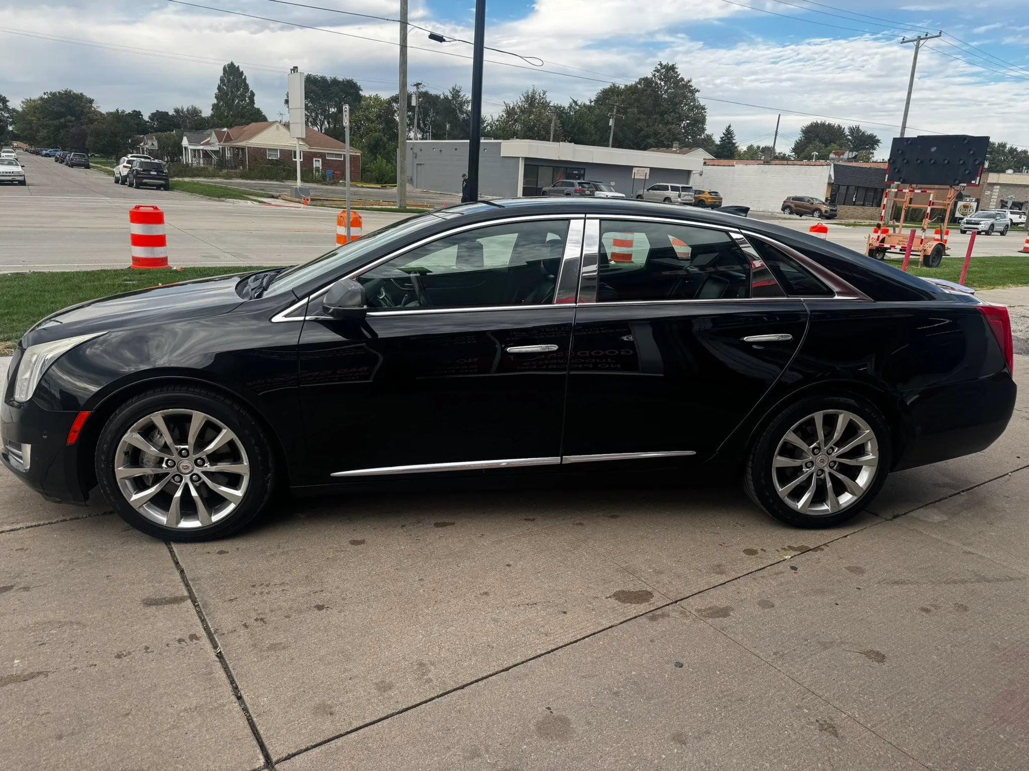Used 2015 Cadillac XTS Luxury FWD image 6