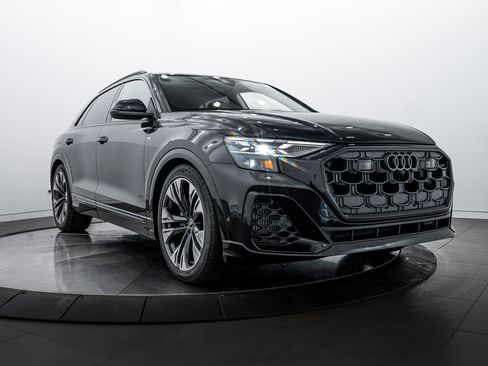 New 2025 Audi Q8 Prestige image 2