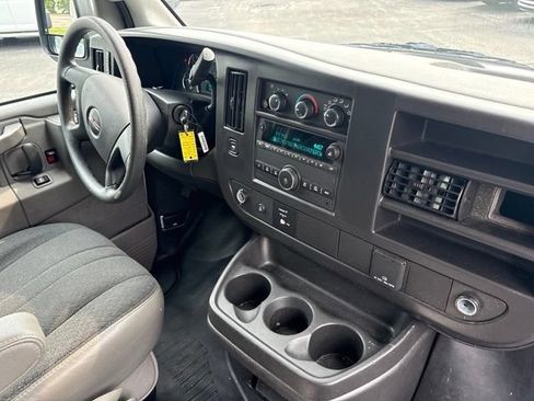 Used 2025 GMC Savana 2500 w/ Driver Convenience Package RWD image 23