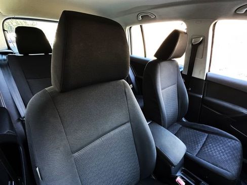 Used 2017 Volkswagen Tiguan Limited image 29