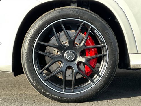 Used 2025 Mercedes-Benz GLE 63 AMG S image 27