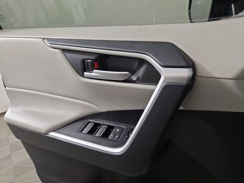Used 2023 Toyota RAV4 XLE w/ Convenience Package image 29