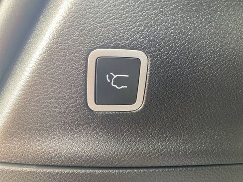 New 2026 Chrysler Pacifica Limited w/ S Appearance Package image 23