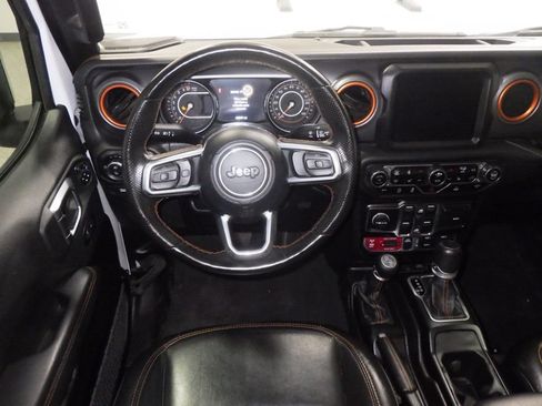 Used 2023 Jeep Gladiator Mojave w/ LED Lighting Group AWD/4WD image 9