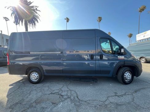 Used 2020 RAM ProMaster 3500 FWD image 4
