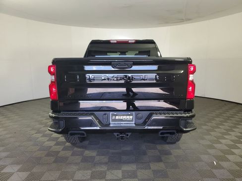 New 2026 Chevrolet Silverado 1500 Custom Trail Boss w/ Midnight Edition AWD/4WD image 5