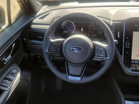 New 2025 Subaru Forester Limited w/ Popular Package image 6