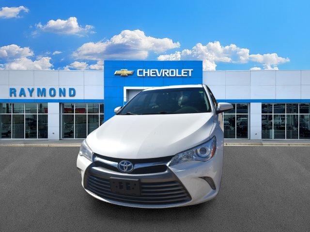 Used 2017 Toyota Camry XLE w/ Moonroof Package FWD image 7
