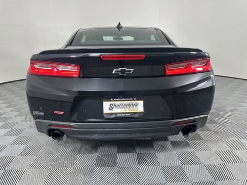 Used 2017 Chevrolet Camaro LT image 4