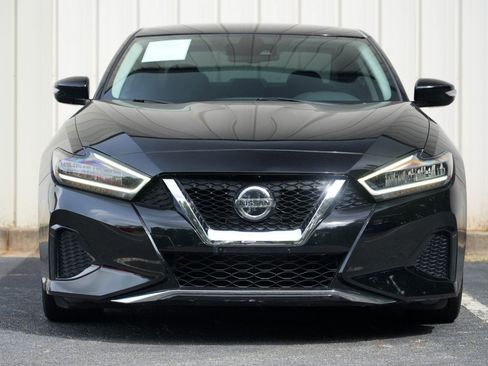 Used 2022 Nissan Maxima SV w/ Floor Mat Group FWD image 6
