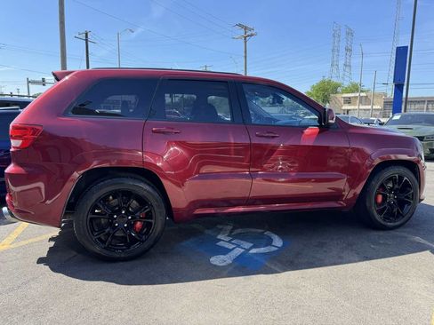 Used 2012 Jeep Grand Cherokee SRT8 w/ Luxury Group II AWD/4WD image 4