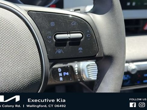 Used 2024 Hyundai Ioniq 5 Limited AWD/4WD image 16