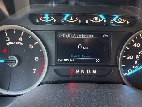 Used 2020 Ford F150 XLT w/ Equipment Group 302A Luxury image 14