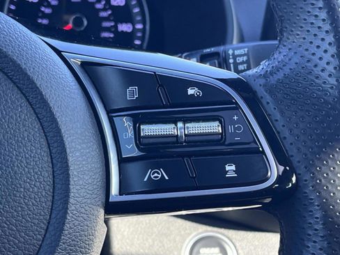 Used 2022 Kia Forte GT-Line w/ GT-Line Premium Package image 32